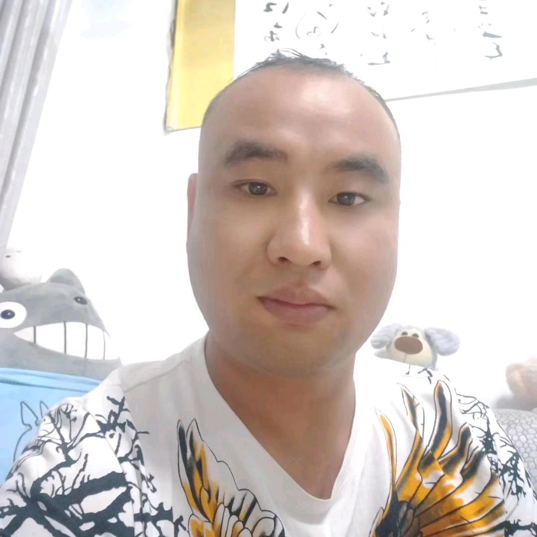 ƪ(˘⌣˘)ʃ起利哥