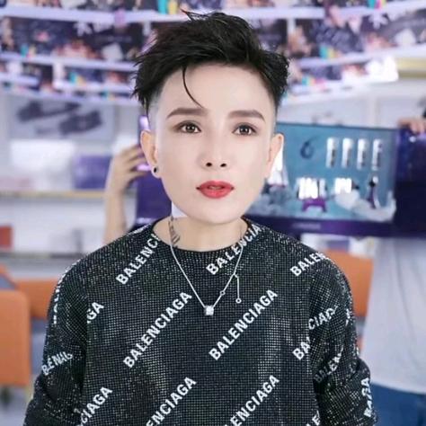 王小萌梵诗笛亲大嫂