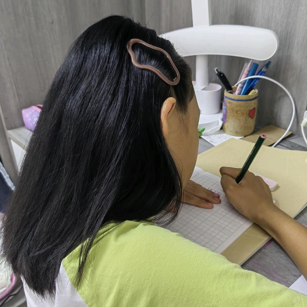 鱼儿不吃草🐟（挑战做个温柔的妈妈）