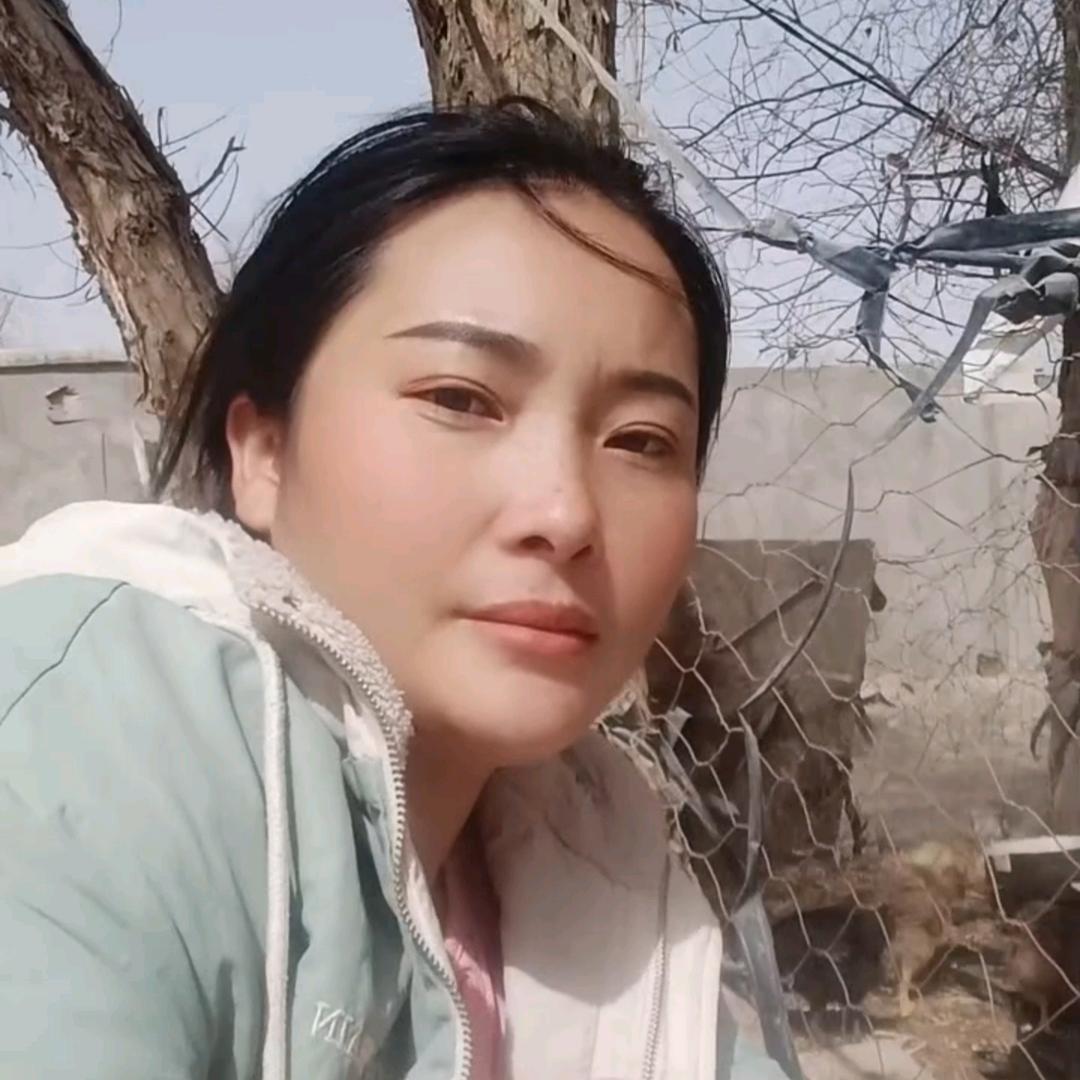 山里女人艳华（想有个家）