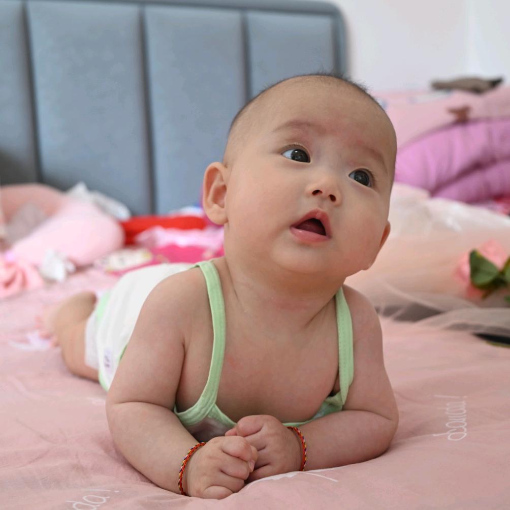一个开心淼