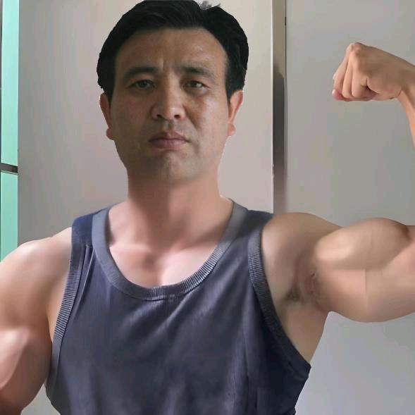 老实人的微笑