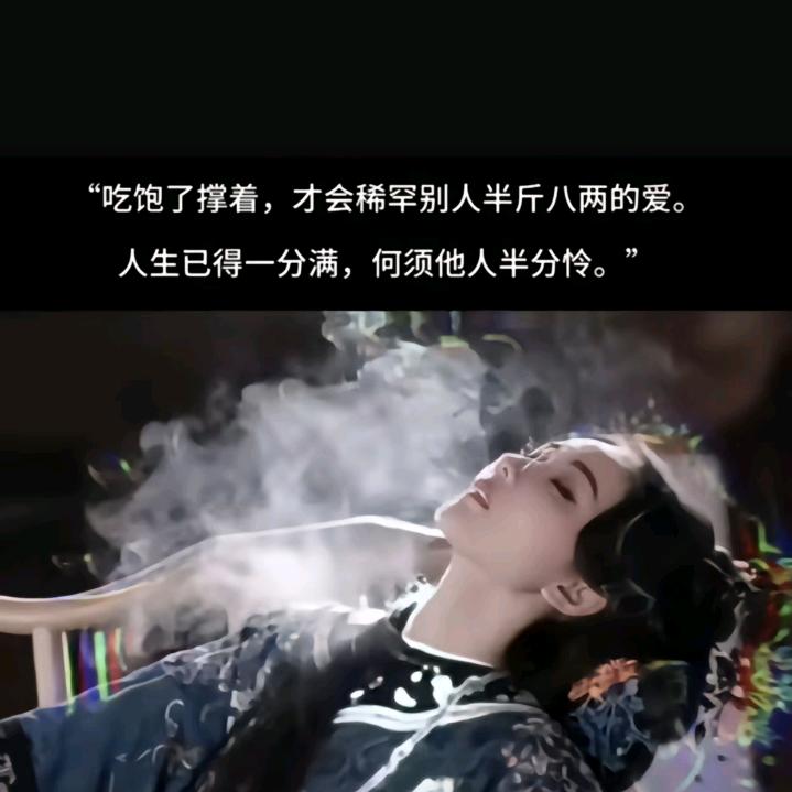•我有一个帽衫°