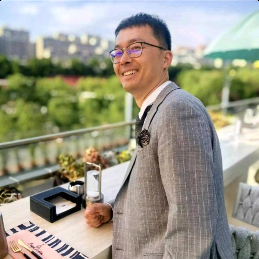 玩车的马克