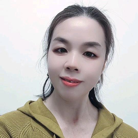杨梅子