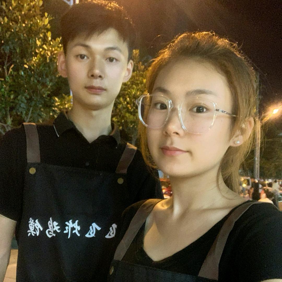 飞飞炸鸡馍（创始人）
