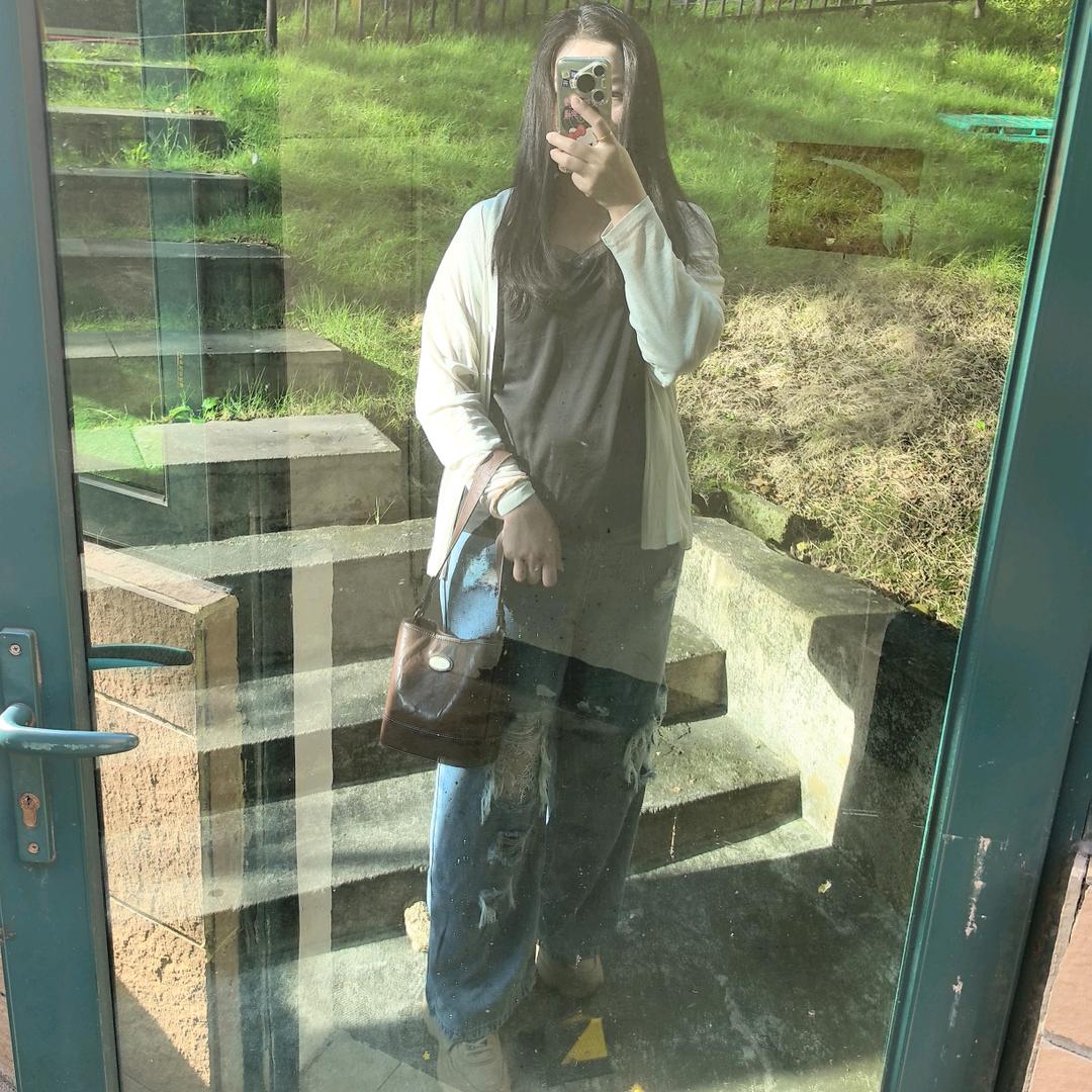 暴跳如雷女士