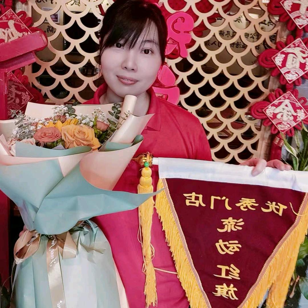 宁英