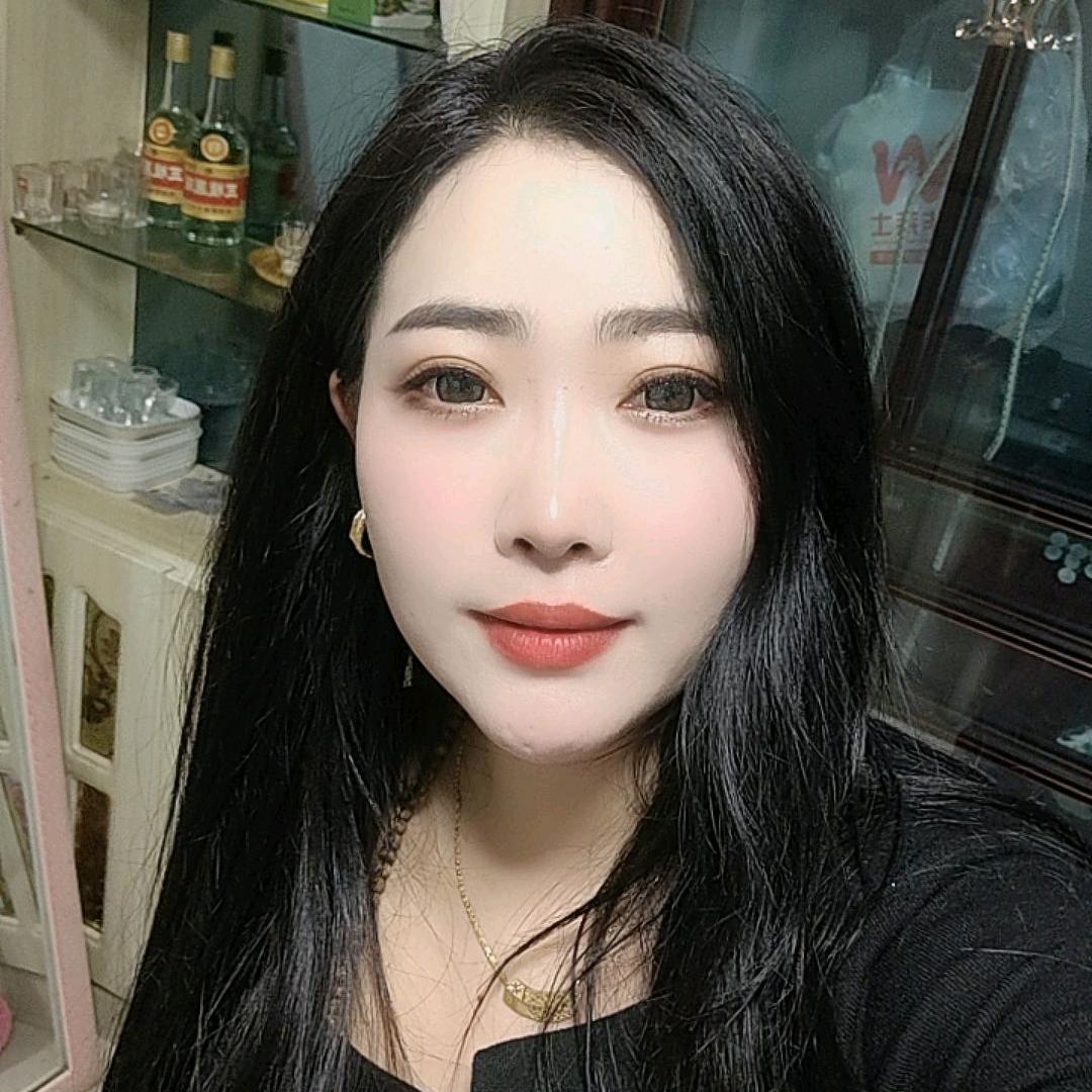 董小敏…一直在🚬