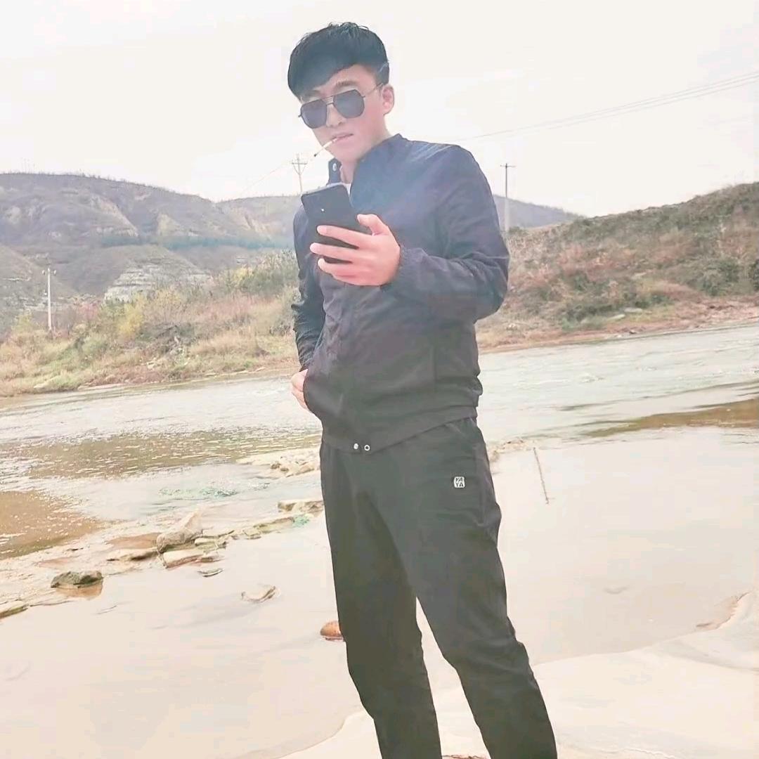 @卡尔迷