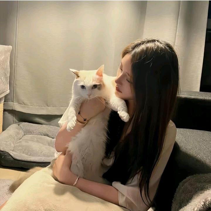 @小娇爱吃辣🍃