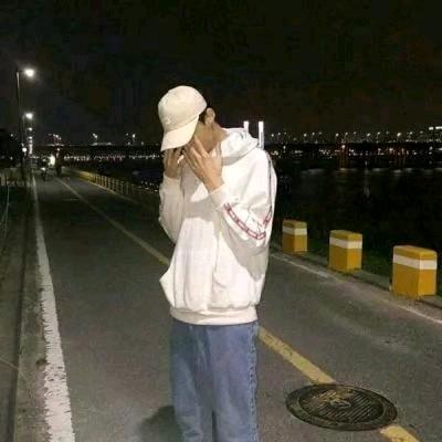 小黑