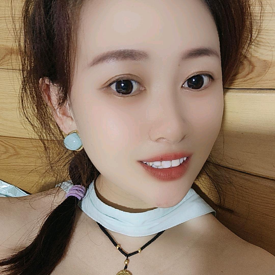 爱笑的宋宋吖