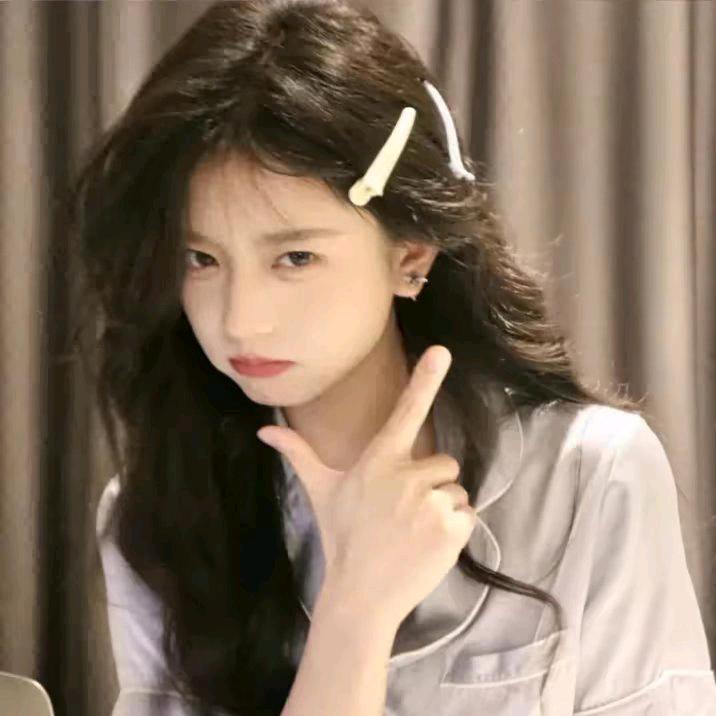 阿娜$