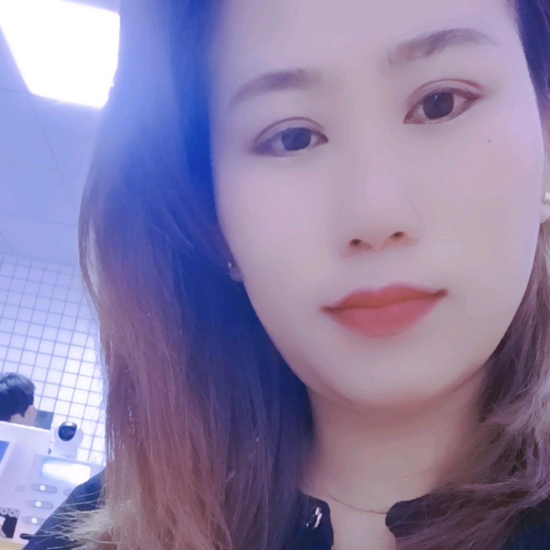 ᥫᬊ🐴₁₉⁹°美丽阿姨℘࿐ᩚ۵