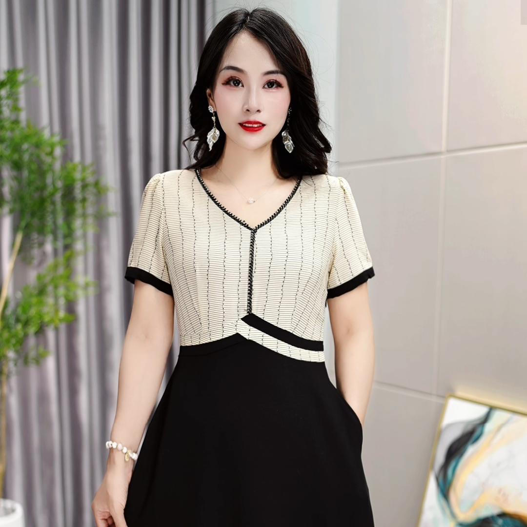 锦裳服饰女装