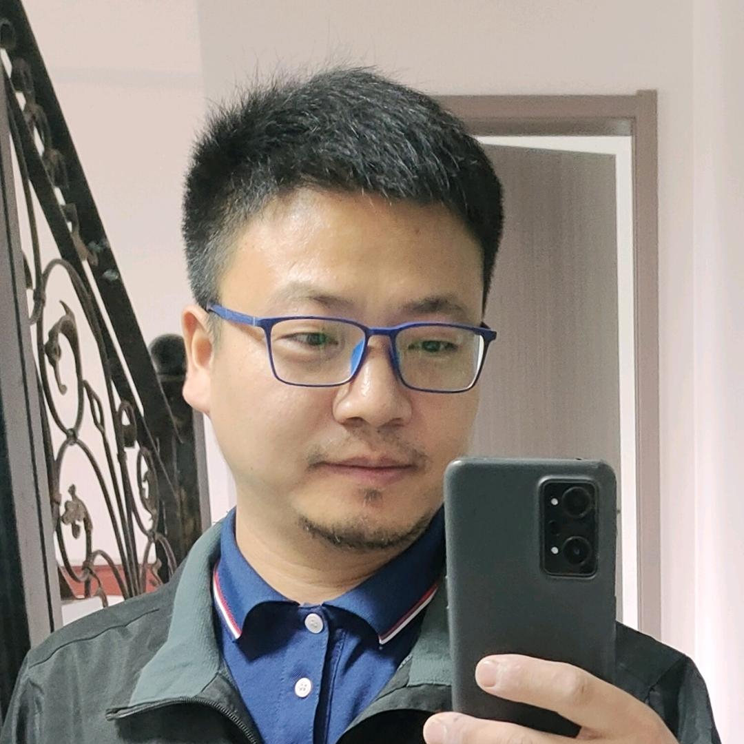 迷彩小吉普