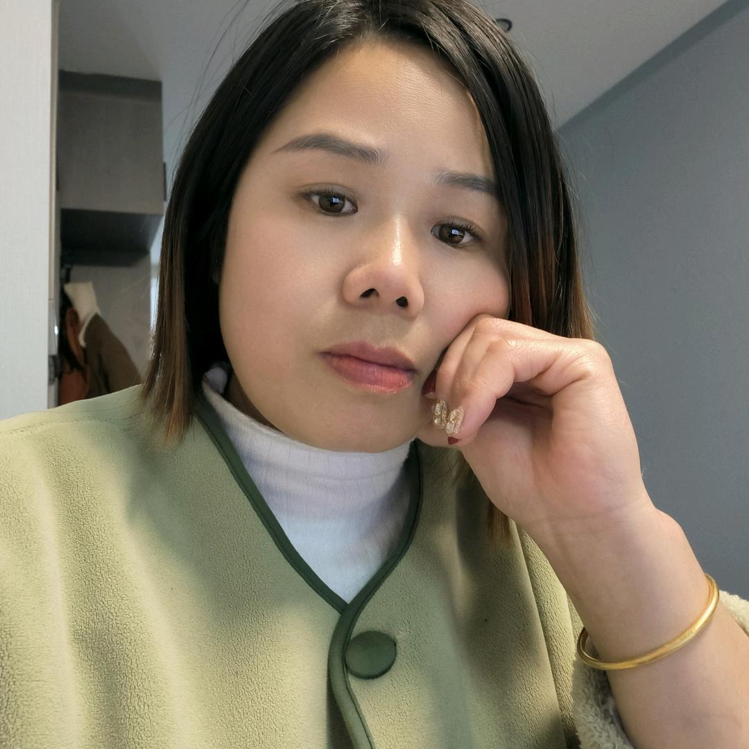 做装修的小姐姐