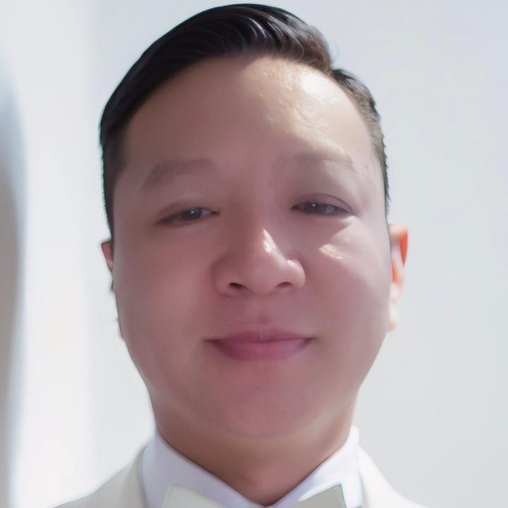黄诚修