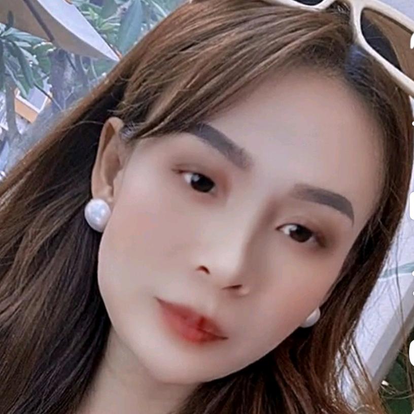 是初依吖