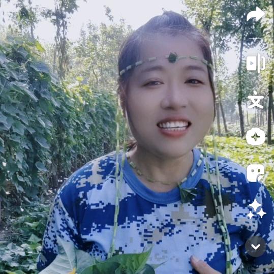 乡村荣姐
