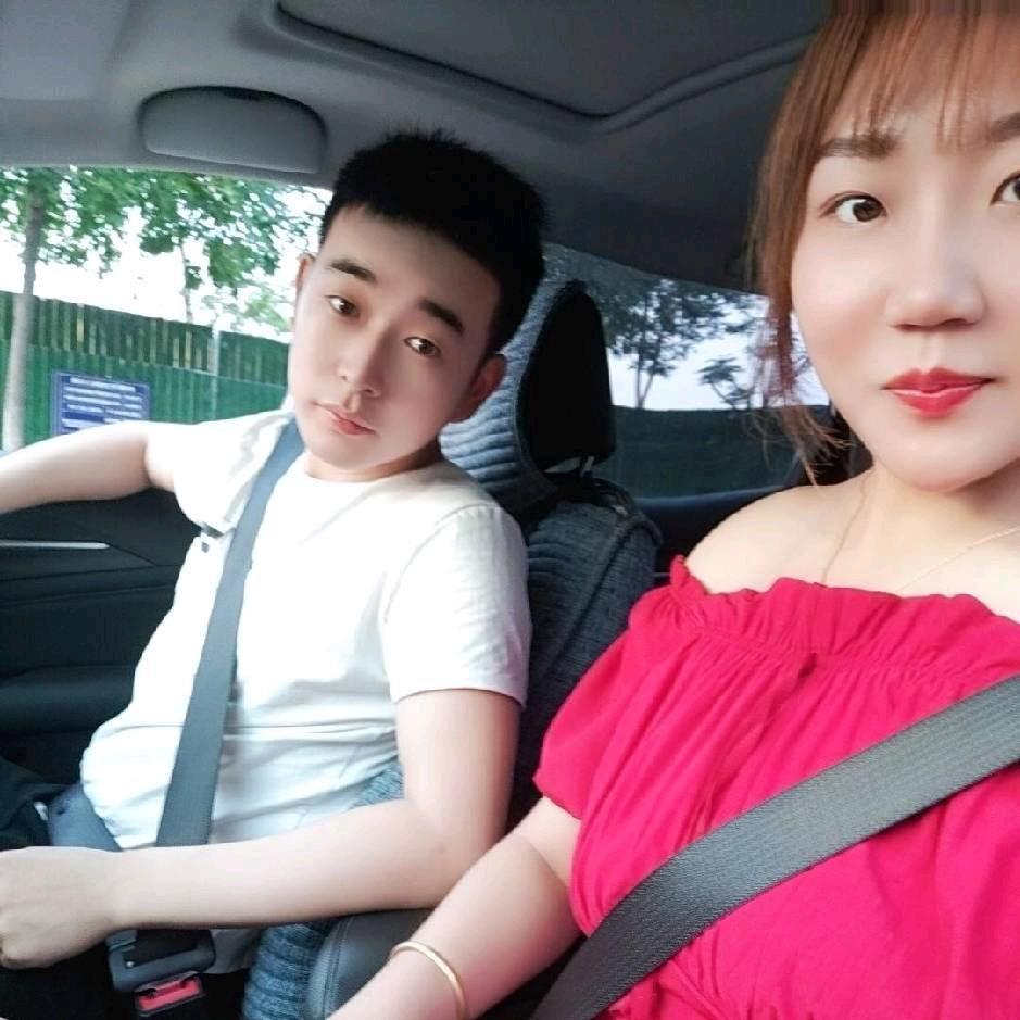 吻如雪上霜丶X