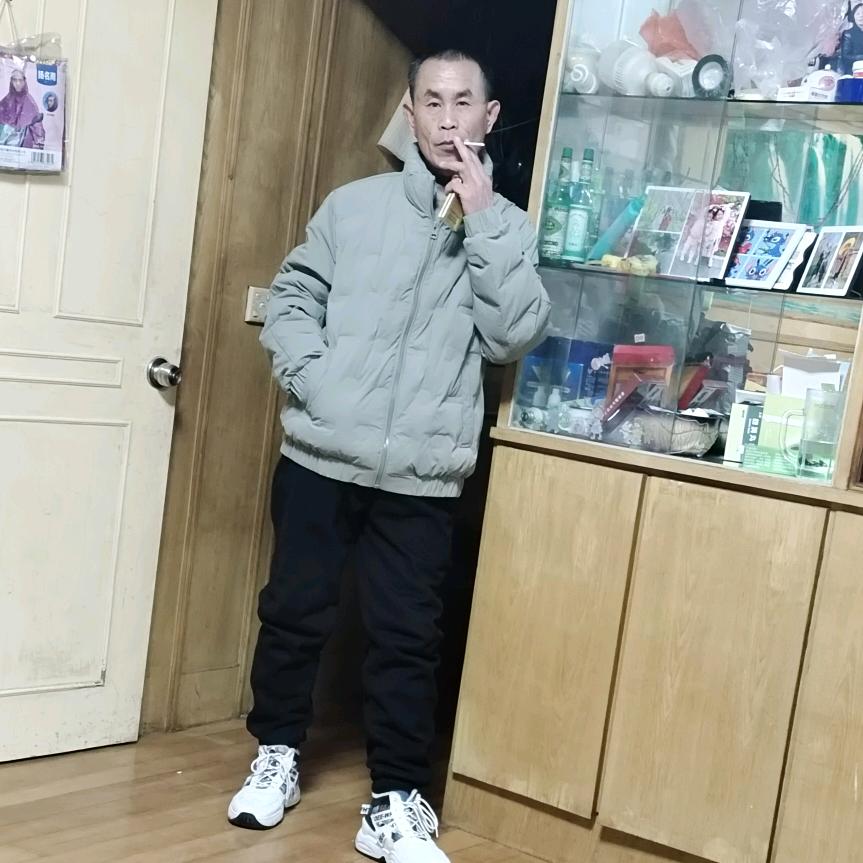 塘里有于