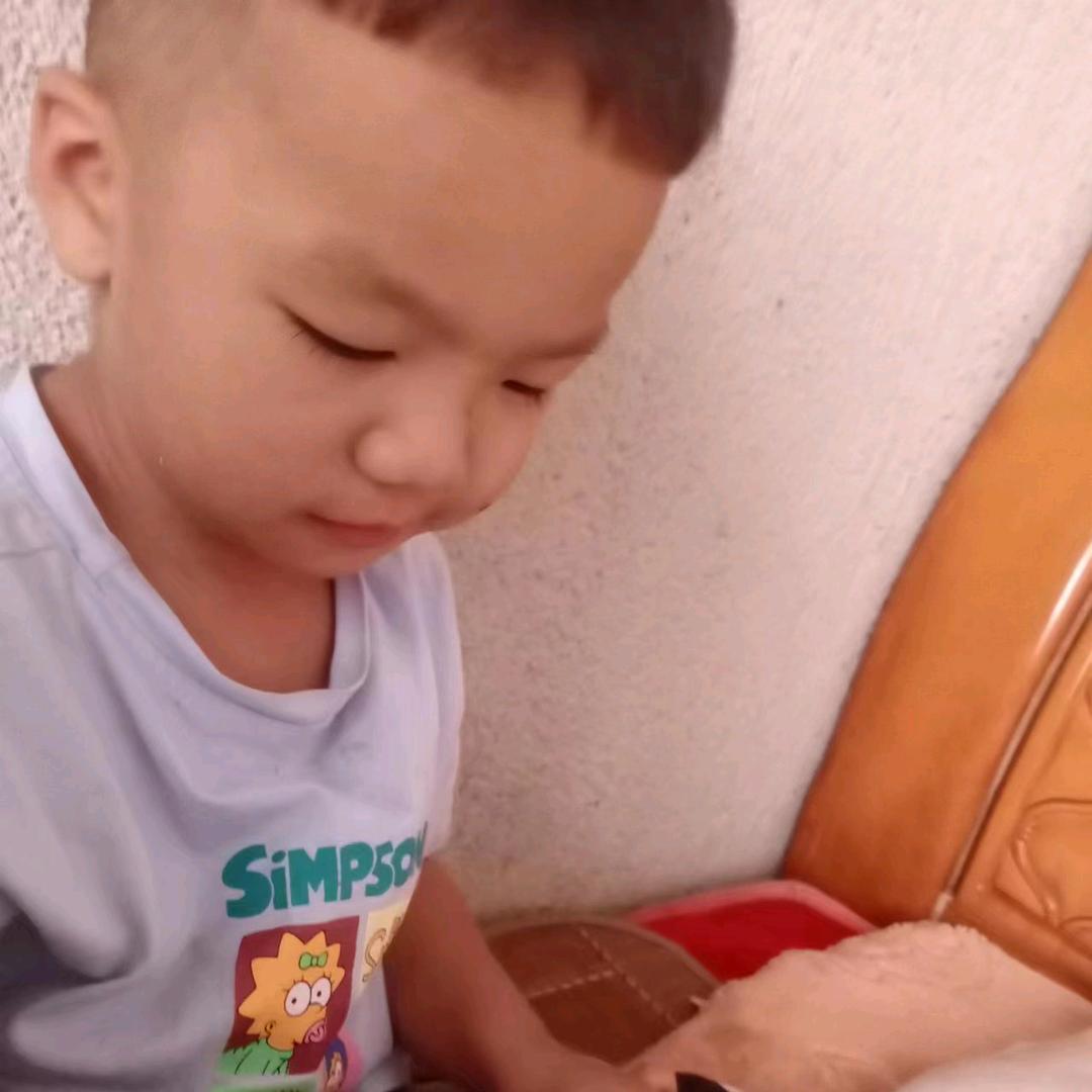 我叫（ 果粒橙MV）