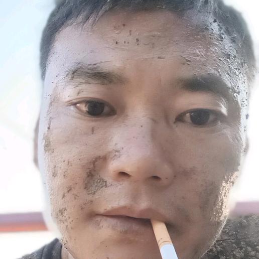 @黄大炮