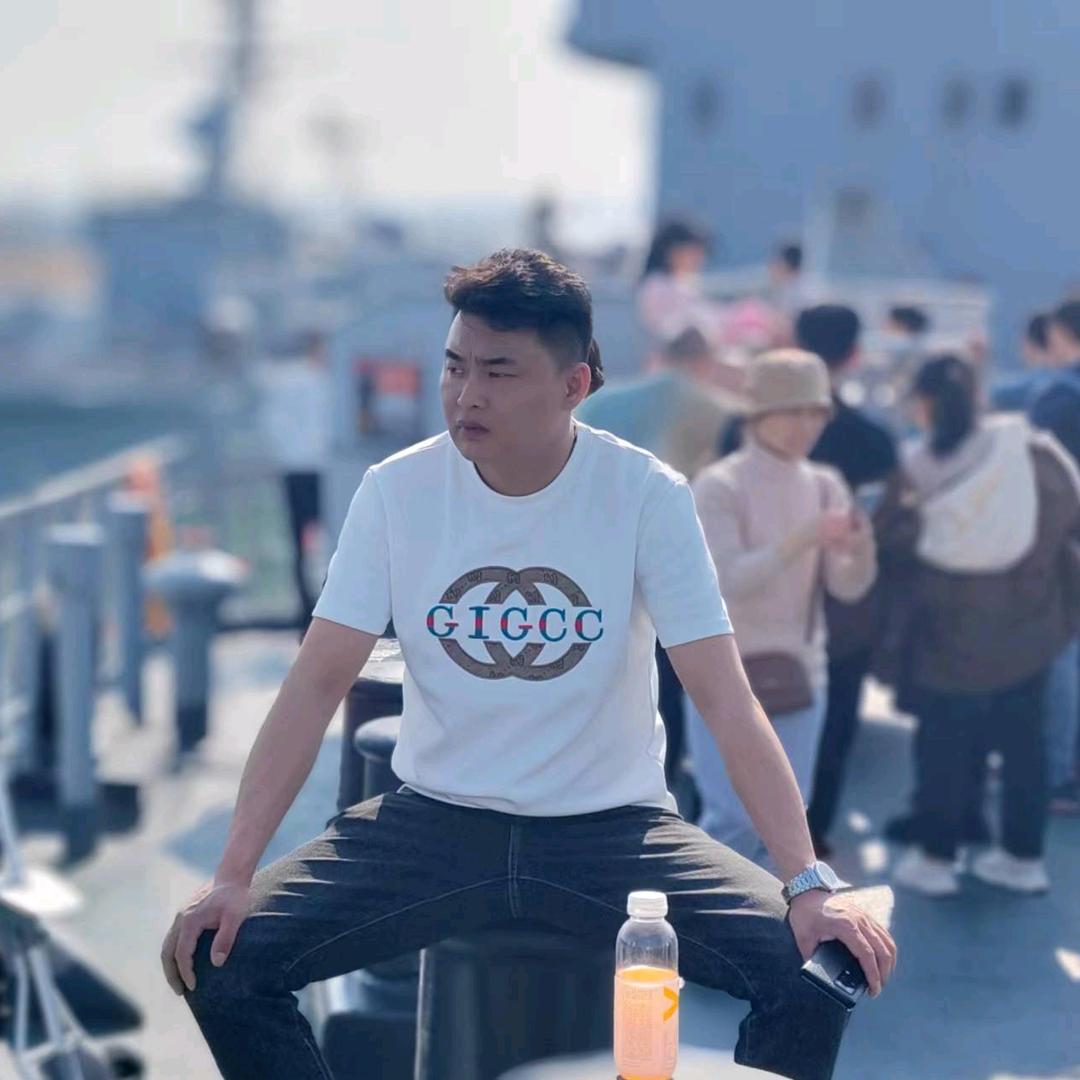 ꧁꫞꯭邹加翔꫞꧂