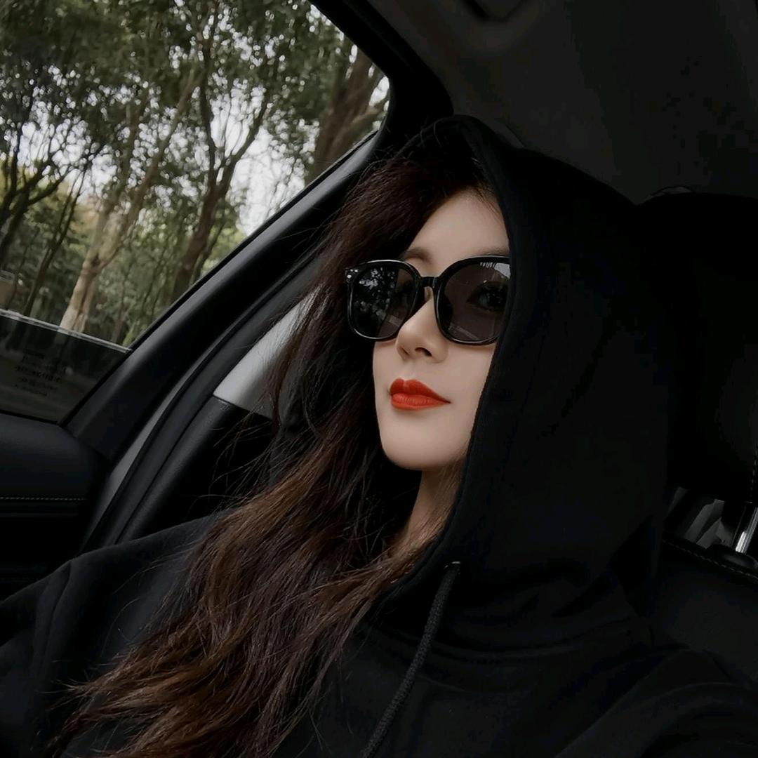 @Miss  L. Y