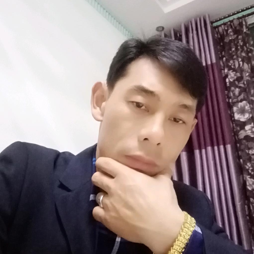 阿龙(爰唱歌）🎤
