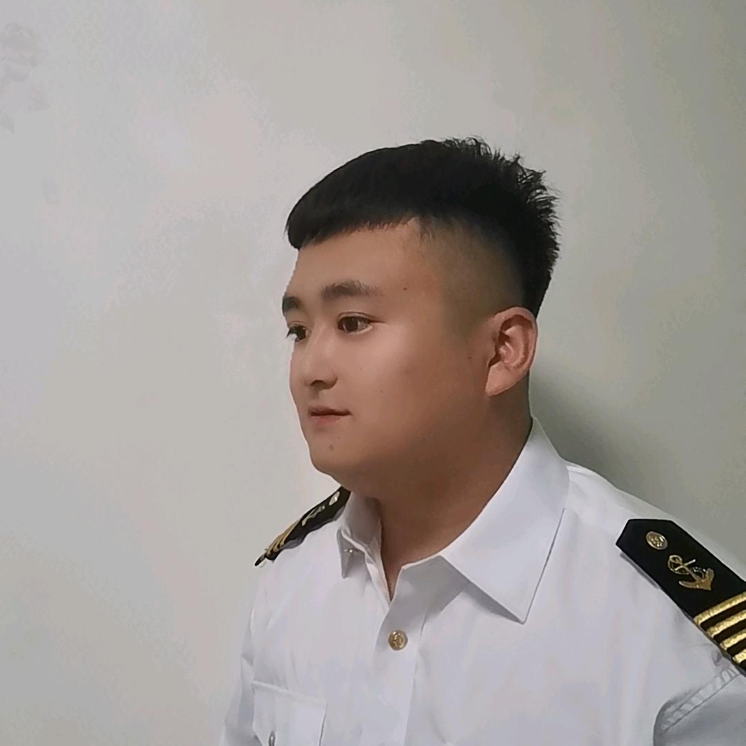 海阔鱼跃