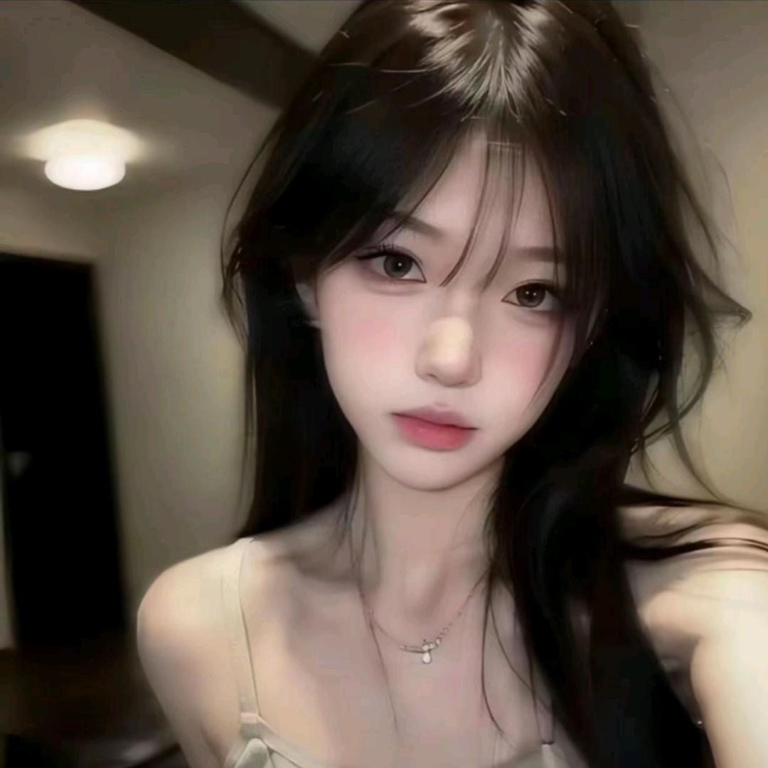 : ℒᎭℯ畔畔:ღ