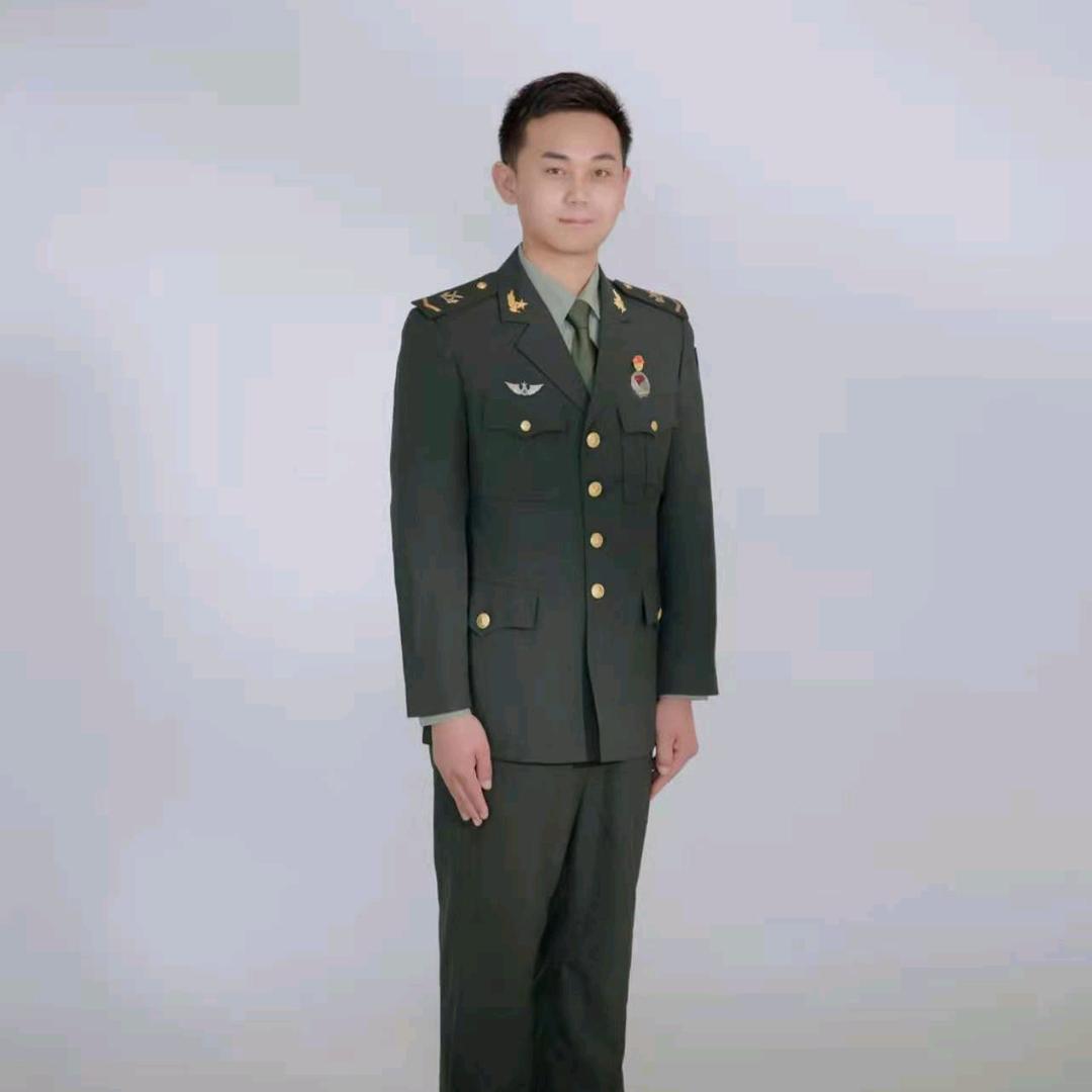 小党★军旗下的青春