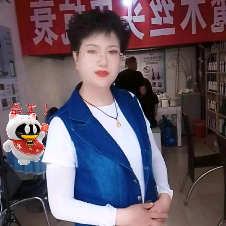 典典