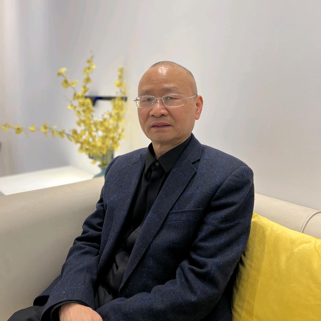 镇江市亮光建材