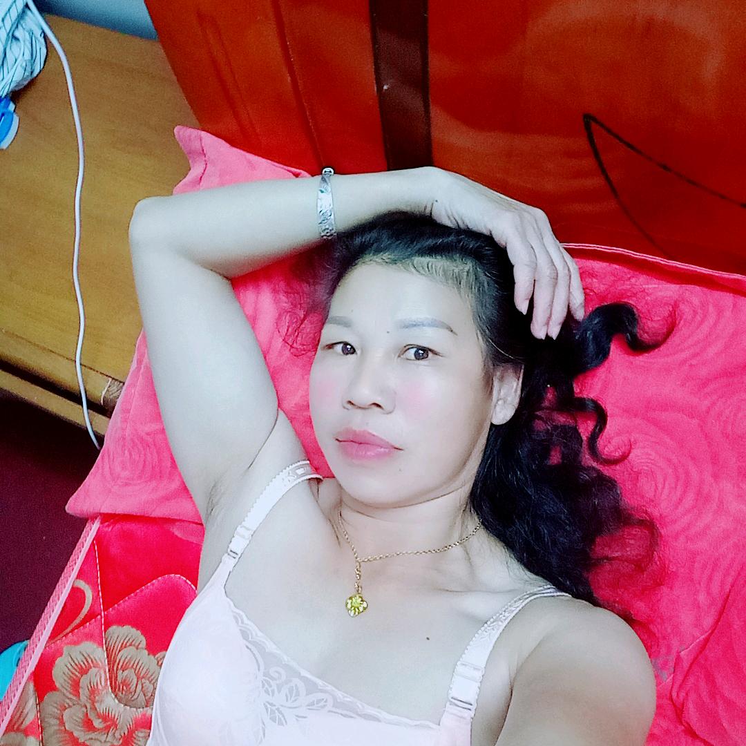 李丽