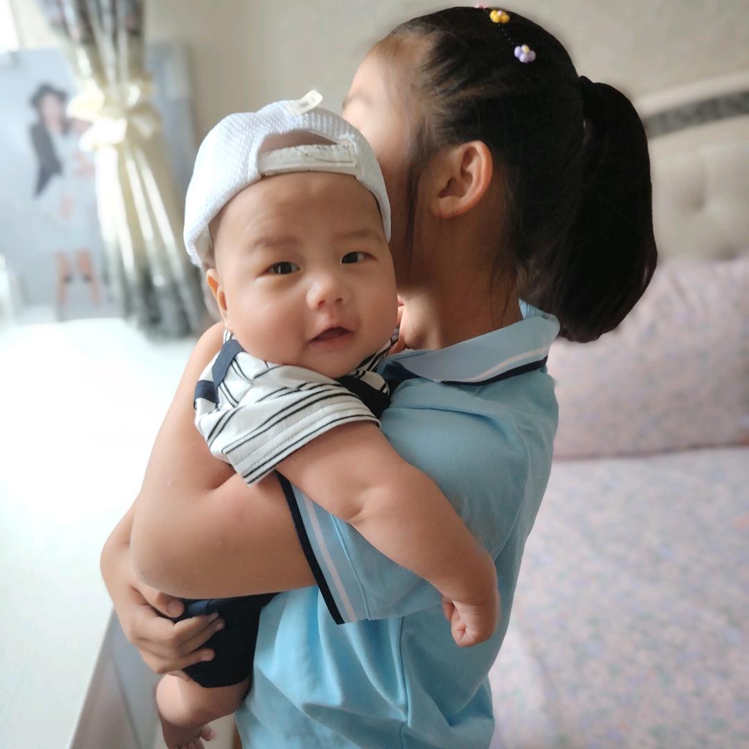 杨娃娃