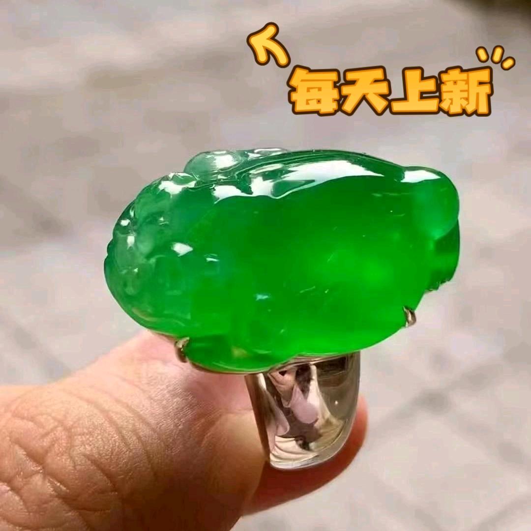 青（高端翡翠）🧚🏻‍♀️