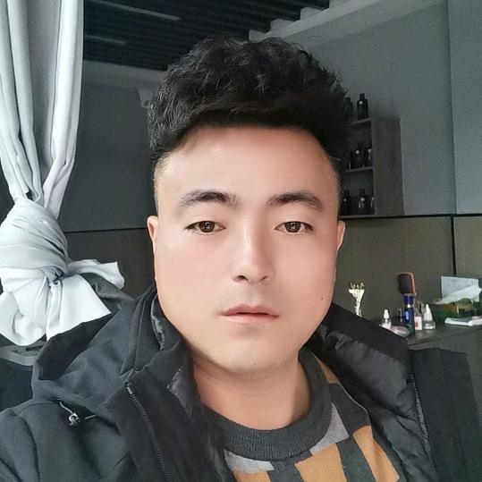 卡车司机阿平