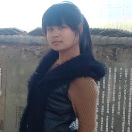 知秋(๑`･ᴗ･´๑)