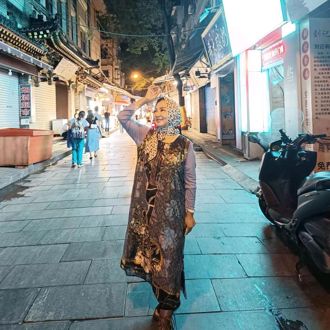 百拉喀提—十三姨—