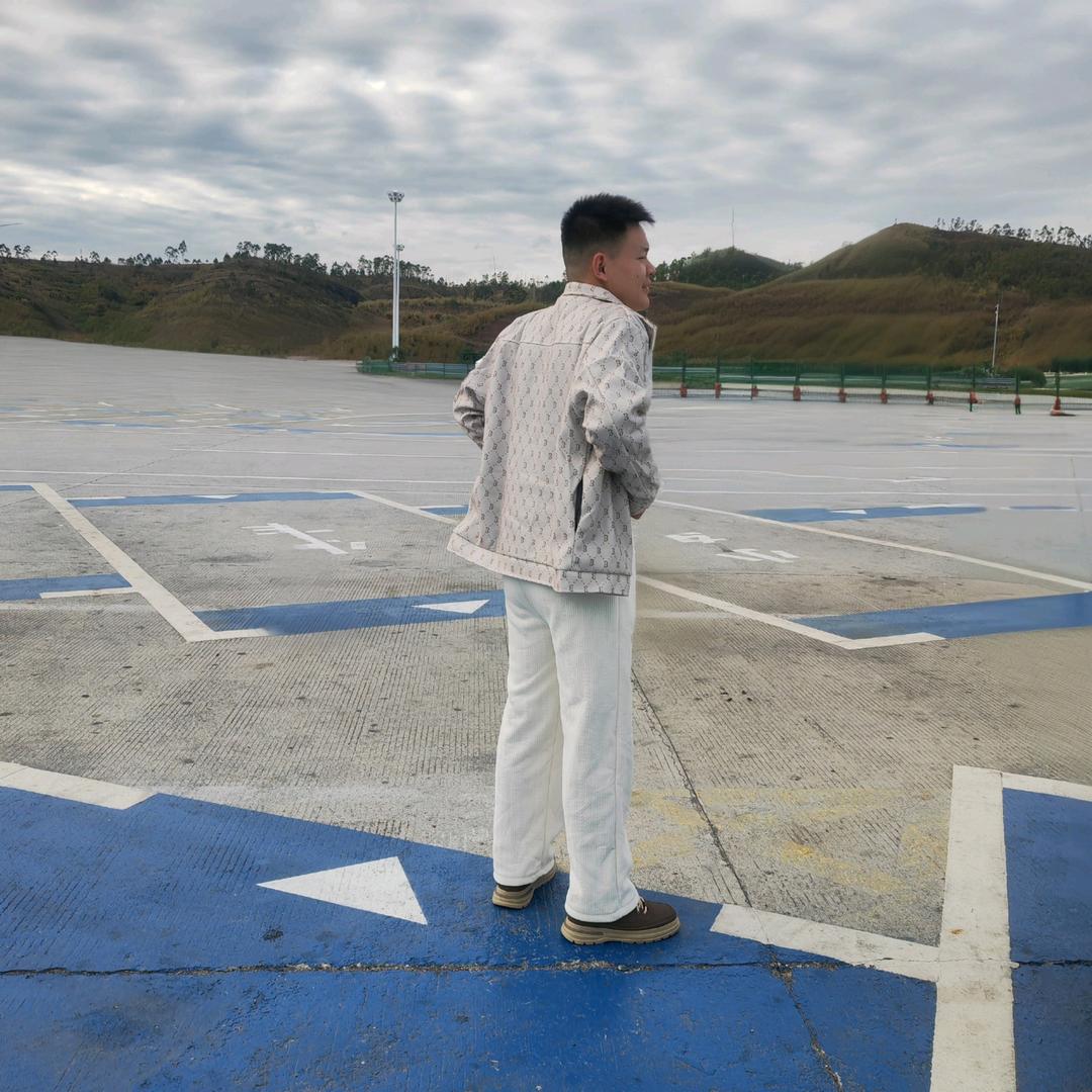 阳光boy