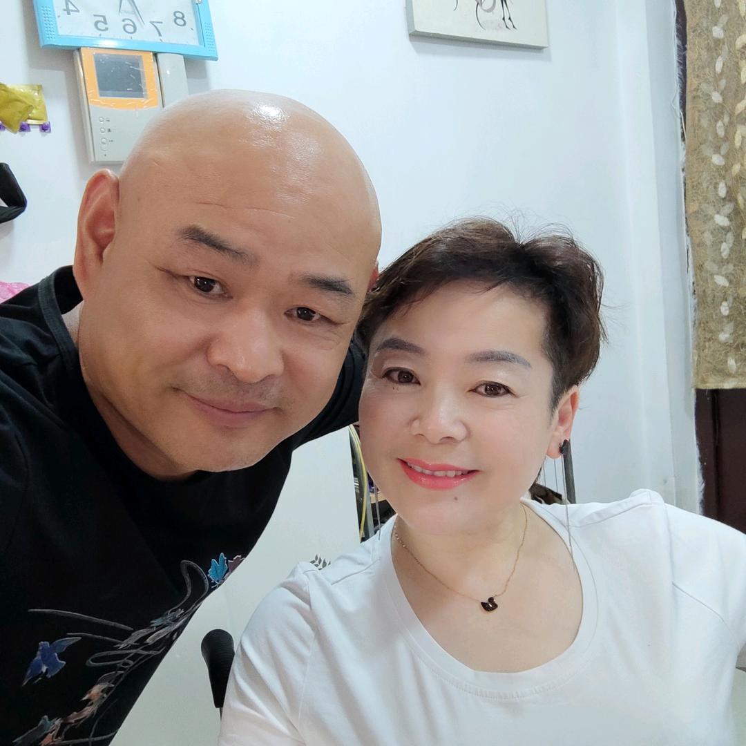 哥哥和嫂子