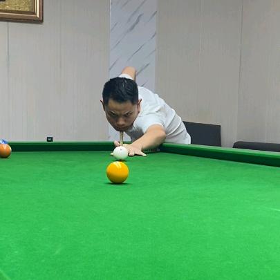 爱打台球的吴某