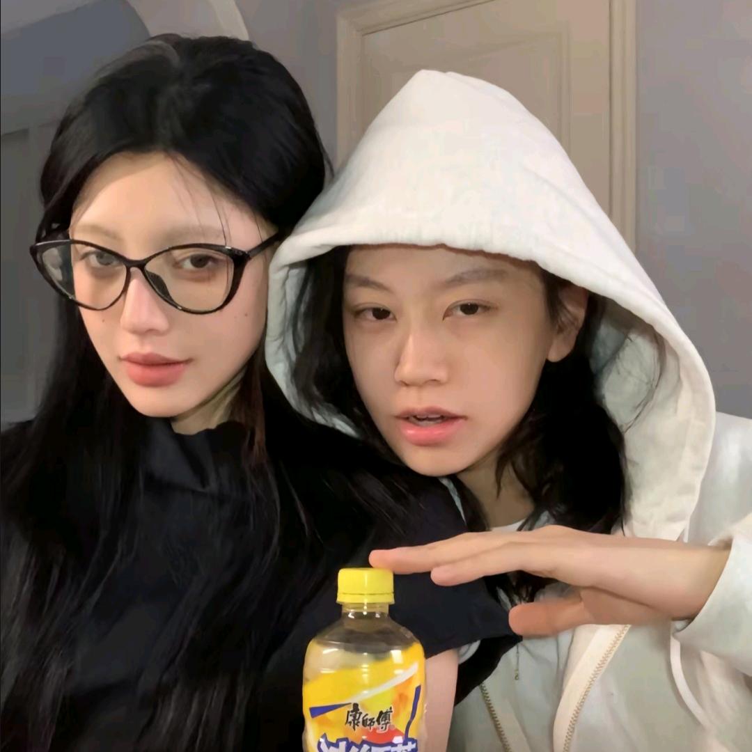 不是侄女