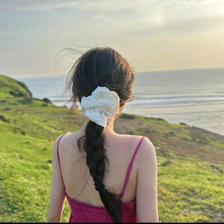 小雨穿搭