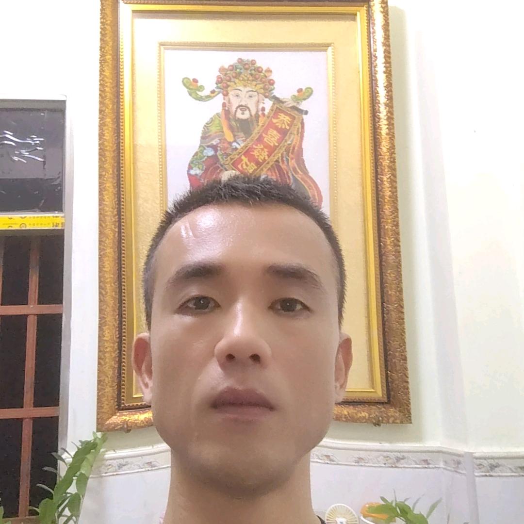 浩哥（春吱书）带动发展产业