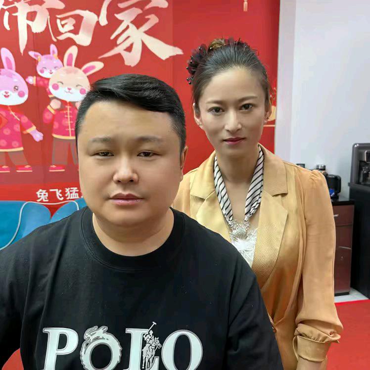 米哥下午6点相亲